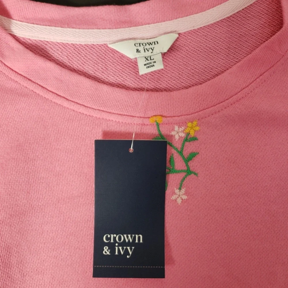 NWT Crown & Ivy Pink Floral Embroidered Short Sleeve Knit Top Sz XL - Picture 7 of 9